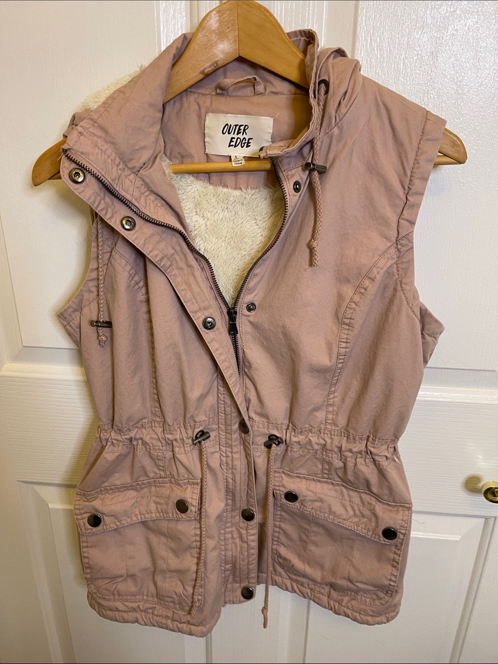 Outer Edge Hooded Utility Vest in Dusty Rose.